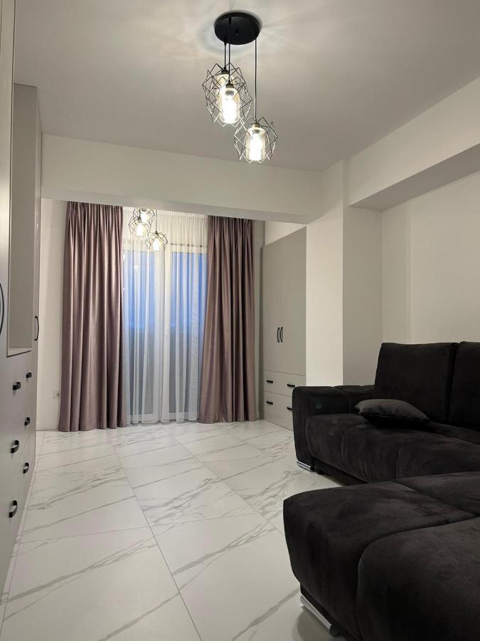 Luxury Studios Blvd. G. Enescu 수체아바 외부 사진