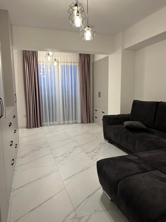 Luxury Studios Blvd. G. Enescu 수체아바 외부 사진